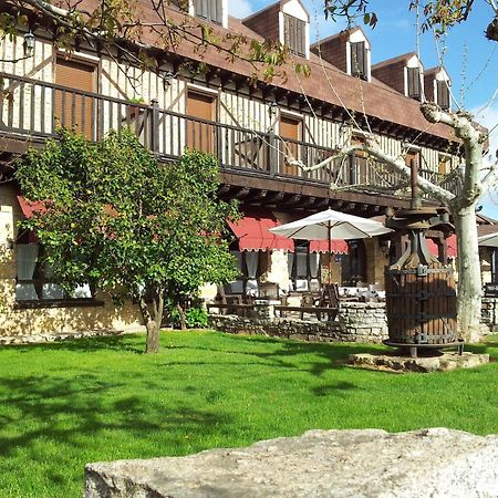 Apartamentos El Mirador Del Soto Sotoserrano المظهر الخارجي الصورة
